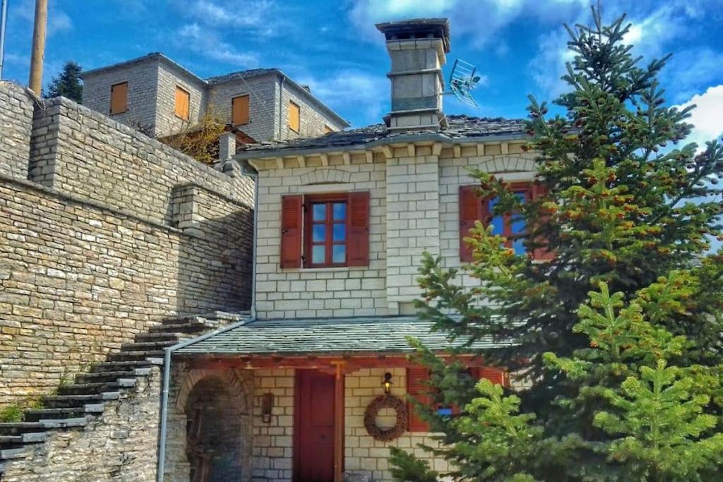 Βίτσα Πετρόκτιστο Αρχοντικό "Ιόλη" Με Θέα Ζαγόρι Villa Luaran gambar